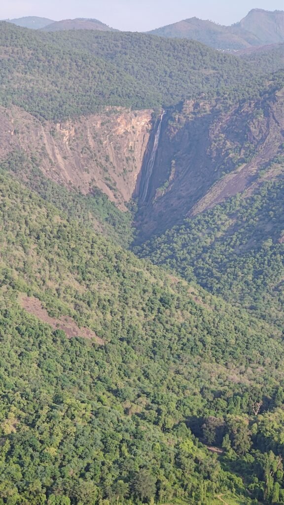 Thalaiyar Falls (Rat Tail Falls)